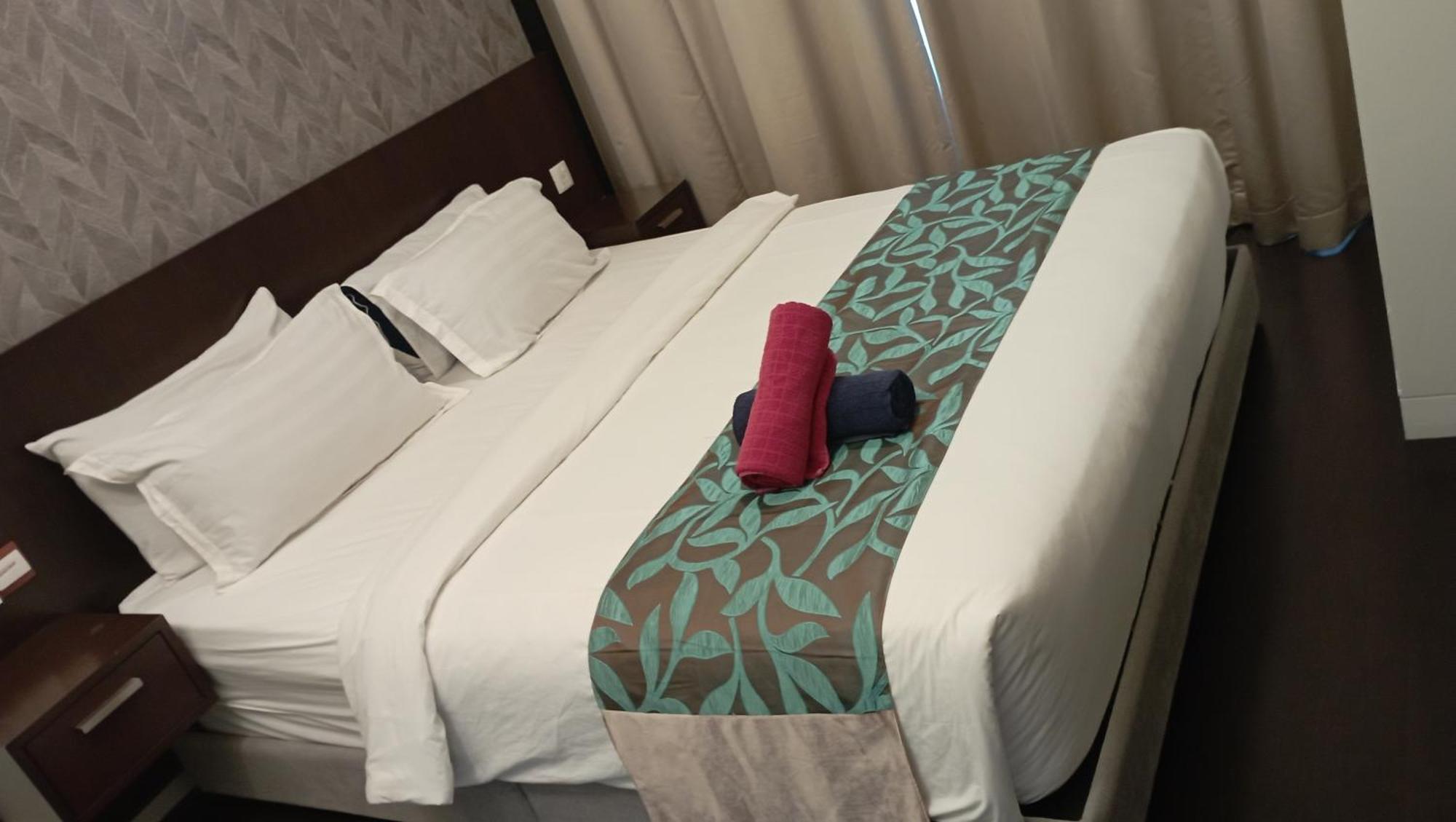 Pangsapuri Tropicana The Klcc Service Kuala Lumpur